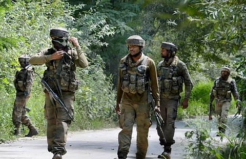 காஷ்மீர் என்கவுன்ட்டரில் புர்ஹான் வானிக்கு அடுத்ததாக பொறுப்பேற்ற சப்சார் அகமது சுட்டுக் கொலை