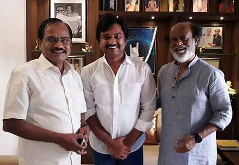 அரசியல் நிலவரம் குறித்து﻿ தமிழருவி மணியனுடன் ரஜினி ஆலோசனை﻿