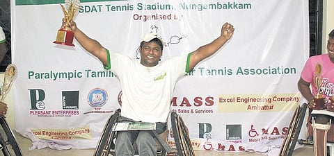 ‘டென்னிஸ்’ மாரி!