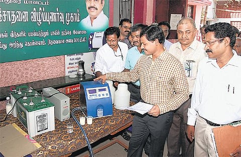 அதிக நுரை வருவதற்காக பாலில் சோப்பு ஆயில் கலப்படம் செய்தது கண்டுபிடிப்பு: சட்டபூர்வ நடவடிக்கைக்கு மதுரை ஆட்சியர் உத்தரவு