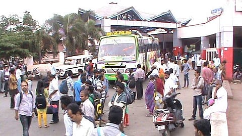 கர்நாடகா பந்த் எதிரொலி: ஓசூர் - பெங்களூரு இடையே போக்குவரத்து பாதிப்பு