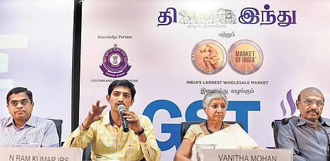 ‘வரி பயங்கரவாதத்தில் இருந்து நம்மை விடுவிக்க வந்ததே ஜிஎஸ்டி’﻿ - ‘தி இந்து’ பயிலரங்கில் வர்த்தக சங்க தலைவர் கருத்து﻿