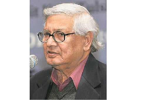 அக்லாக் முகம்மது கான் 10