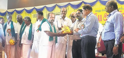 திருத்துறைப்பூண்டியில் தேசிய நெல் திருவிழா தொடக்கம்﻿: ஆந்திரா, தெலங்கானா உட்பட 5 மாநில விவசாயிகள் பங்கேற்பு