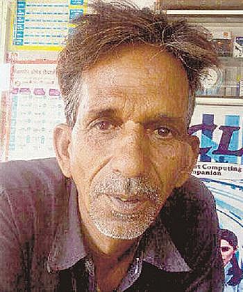 காலைக்கடனுக்காக திறந்தவெளியில் இருந்த பெண்களை படம் எடுப்பதை தடுத்ததால் முதியவர் கொலை﻿: ராஜஸ்தானில் 4 நகராட்சி அதிகாரிகள் மீது வழக்கு﻿