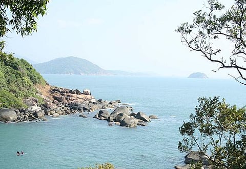 இறைமை இயற்கை 05: கடலின் பேரன்பும் பெருங்கோபமும்