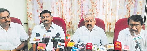 ஜிஎஸ்டி வரியை குறைக்க வலியுறுத்தி வரும் 30-ம் தேதி முதல்﻿﻿ பட்டாசு ஆலைகள் வேலைநிறுத்தம்﻿