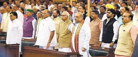 ஜிஎஸ்டி அமலாக்க விழாவில் சரத் பவார் பங்கேற்பு﻿: எதிர்க்கட்சி கூட்டணியிலிருந்து ஒரே வாரத்தில் 3 கட்சிகள் விலகல்﻿