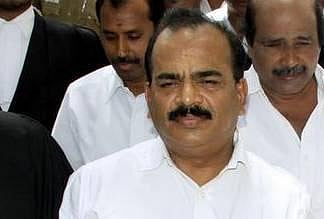 சட்டப்பேரவை கூட்டத் தொடர் முடிவதற்குள் அதிமுக எம்எல்ஏக்கள் அனைவரும் டிடிவி தினகரனை சந்திப்பார்கள்﻿: நாஞ்சில் சம்பத் நம்பிக்கை﻿