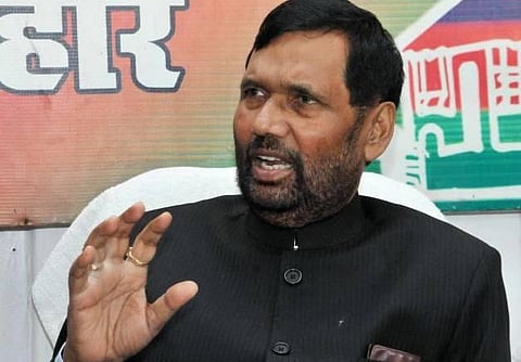 புதிய விலைகளை அச்சிடாவிட்டால் சிறை: ராம்விலாஸ் பஸ்வான் எச்சரிக்கை