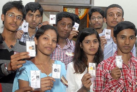 வாக்காளர் பட்டியல் பெயர் சேர்க்க இன்று சிறப்பு முகாம்﻿