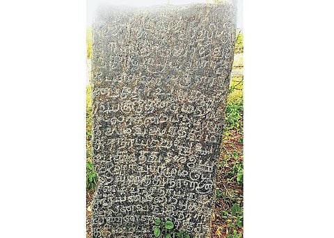 தலைவாசல் அருகே 5 கல்வெட்டுகள் கண்டுபிடிப்பு﻿: நிலங்களை தானமாக வழங்கிய விவரங்கள் பதிவு﻿﻿