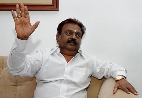 பகுதி நேர ஆசிரியர்களுக்கு ஊதிய உயர்வு வழங்காதது ஏன்?- தமிழக அரசுக்கு விஜயகாந்த் கண்டனம்