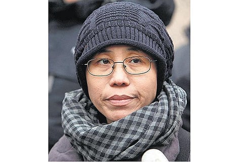 சீன மனித உரிமை ஆர்வலர் உடல் தகனம்﻿﻿: வீட்டுக் காவலில் இருந்து மனைவி விடுதலை﻿