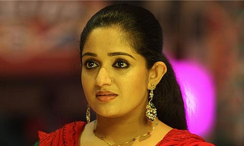 நடிகை கடத்தல் வழக்கு: காவ்யா மாதவனிடம் விசாரணை