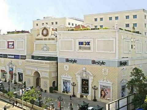 இன்னைக்கு எந்த மாலுக்குப் போகலாம்?