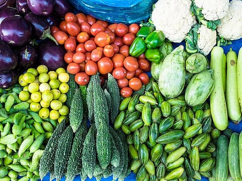 தொட்டனைத்து ஊறும் அமிழ்தம் 43: ஒன்றும் ஒன்றும் இரண்டல்ல