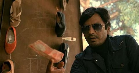 8 சிறிய வெட்டுகளுடன் தணிக்கை சான்றிதழ் பெற்ற பாபுமோஷய் பந்தோக்பாஸ்