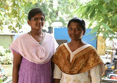 அறம் பழகு: சந்தியா, ஷர்மிளாவின் ஐஏஎஸ் பயிற்சிக்கு உதவலாமே!