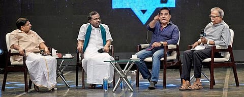 கமல்ஹாசன் நடத்திய ‘தமிழ் நிலத்தின் எதிர்காலம்’ கலந்துரையாடல்: கேள்வி கேட்டால்தான் நியாயம் கிடைக்கும்