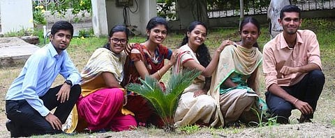 கல்லூரிச் சாலை: ஆல்ரவுண்டர்கள்!