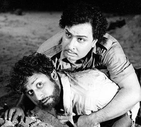 நீர்க்குமிழி: ‘மயக்கும் மாலைக் கவிஞன்’