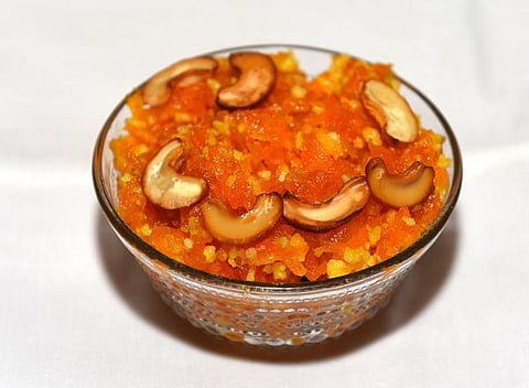 புத்துணர்வு தரும் கேரட் பானம்: கேரட் அல்வா