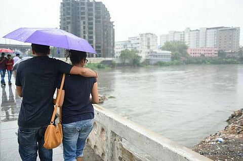 வெயிலைப் பார்த்து ஏமாந்து விடாதீர்; இன்றும் மழை உண்டு: தமிழ்நாடு வெதர்மேன்