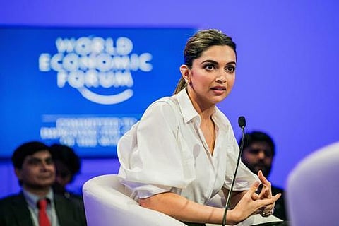 பத்மாவதி சம்பளம் பற்றி பேசுவதில் ஆர்வமில்லை: தீபிகா படுகோன்