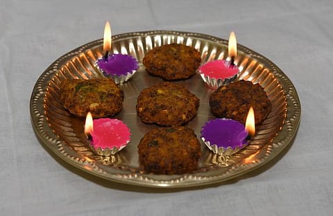 தலைவாழை: திருக்கார்த்திகை விருந்து! - சென்னா வடை