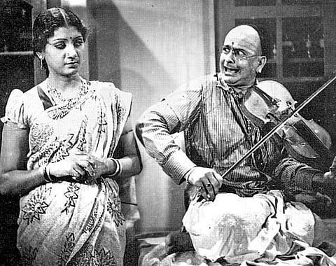 நீர்க்குமிழி: குடும்பத்தைக் காப்பாற்ற திரை நடிப்பு! - கே.ஆர் செல்லம்