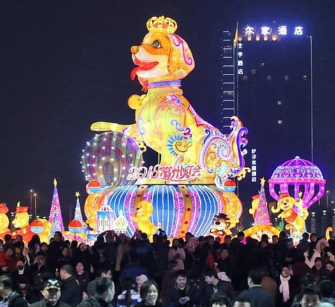 புத்தாண்டை வரவேற்கும் உலகம்