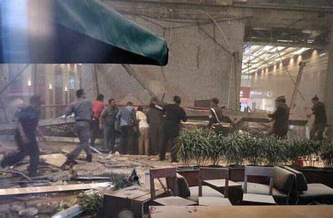 இந்தோனேசியாவில் கட்டிடம் சரிந்ததில் 75 பேர் காயம்