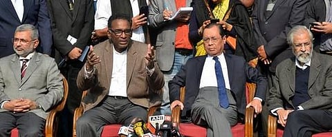 நீதிபதி செல்லமேஸ்வர் இன்று விடுப்பு: தலைமை நீதிபதியுடனான சமரசப் பேச்சில் தொய்வு