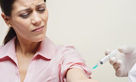 எல்லா நலமும் பெற: ஊசி பயம் போக்குவது எப்படி?