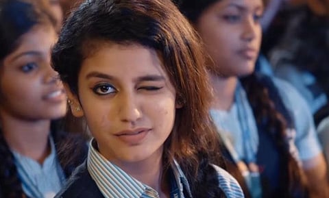 இணையத்தில் வாழ்த்து  மழை: சமூகவலைத்தளத்தில் ப்ரியா பிரகாஷ் வாரியருக்கு குவியும் ரசிகர்கள்