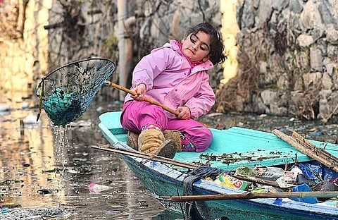 ஏரியைச் சுத்தம் செய்யும் ஜானட்!