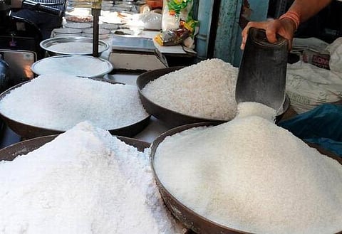 உணவில் சர்க்கரையின் அளவு கூடினால் நீரிழிவுடன் புற்று நோயும் தாக்குமா? - உலகச் சுகாதார அமைப்பின் எச்சரிக்கை ரிப்போர்ட்