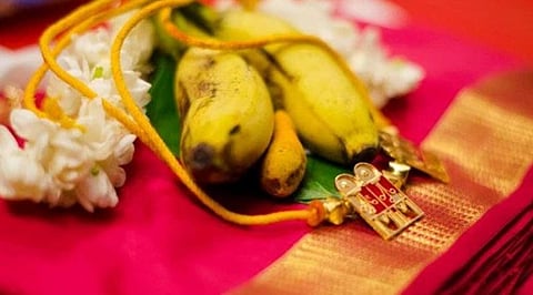 ஜோதிடம் அறிவோம் 18 இதுதான்... இப்படித்தான்! 
 தாலி தானம் செய்யுங்கள்; தோஷம் நீங்கும்!