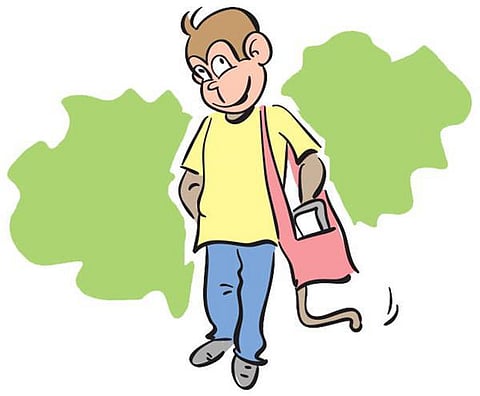 டிங்குவிடம் கேளுங்கள்: நிலா நம்மோடு வருவது ஏன்?