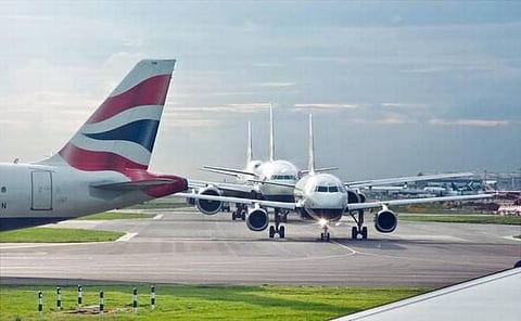 இந்திய விமான நிலையங்களில் வேலைவாய்ப்பு: போலி விளம்பரங்கள் குறித்து ஆணையம் எச்சரிக்கை