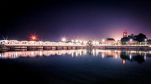 பேசும் படம்: கடலோரக் கவிதைகள்