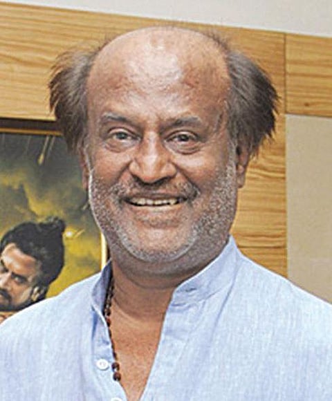 ஊடகங்களுக்கு பேட்டி அளிக்கக் கூடாது: ரஜினி மன்ற நிர்வாகிகளுக்கு கடும் கட்டுப்பாடு; உறுப்பினர் சேர்க்கையை அதிகரிக்க சுற்றுப்பயணம் செல்வாரா?