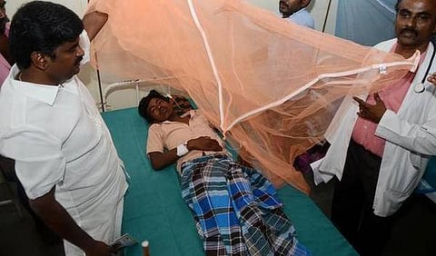 தேசிய டெங்கு விழிப்புணர்வு நாள்; மருத்துவமனைகளில் காய்ச்சல் கண்காணிப்பு: அமைச்சர் சி.விஜயபாஸ்கர் தகவல்