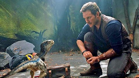 ஹாலிவுட் ஜன்னல்: எரியும் தீவின் டைனோசர்!