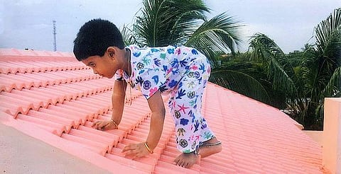 படம் நீங்க… வசனம் நாங்க…