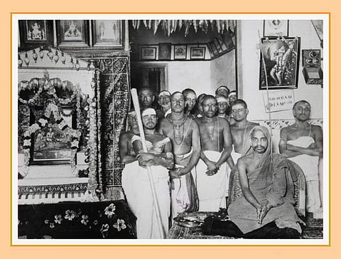 தெய்வத்தின் குரல்: தேவியின் திருவடித் தியானம்