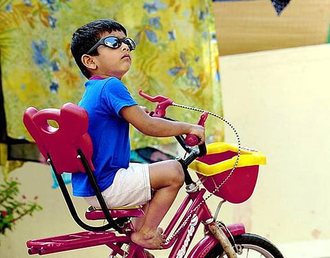 படம் நீங்க... வசனம் நாங்க... ரஷ்யாவுக்கு போறேன்