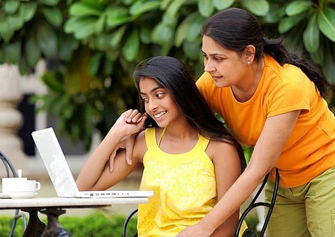 அழகிய கண்ணே: நம் அன்பு உண்மையானதா?