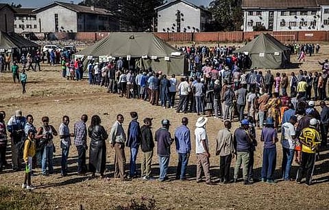 37 ஆண்டுகளுக்குப் பிறகு ஜிம்பாப்வே பொதுத் தேர்தல்: உற்சாகமாக வாக்களித்த மக்கள்